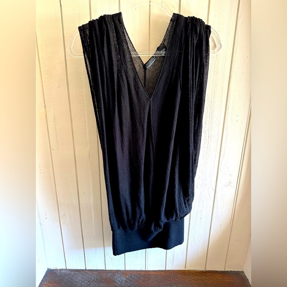 VICTORIA’S SECRET NEVER WORN WITHOUT TAGS WOMENS BEACH COVER UP SIZE XS
